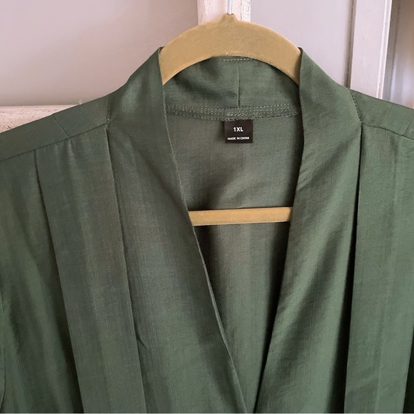 Shein Green Button-Up Dress Size 1X - Picture 7 of 11